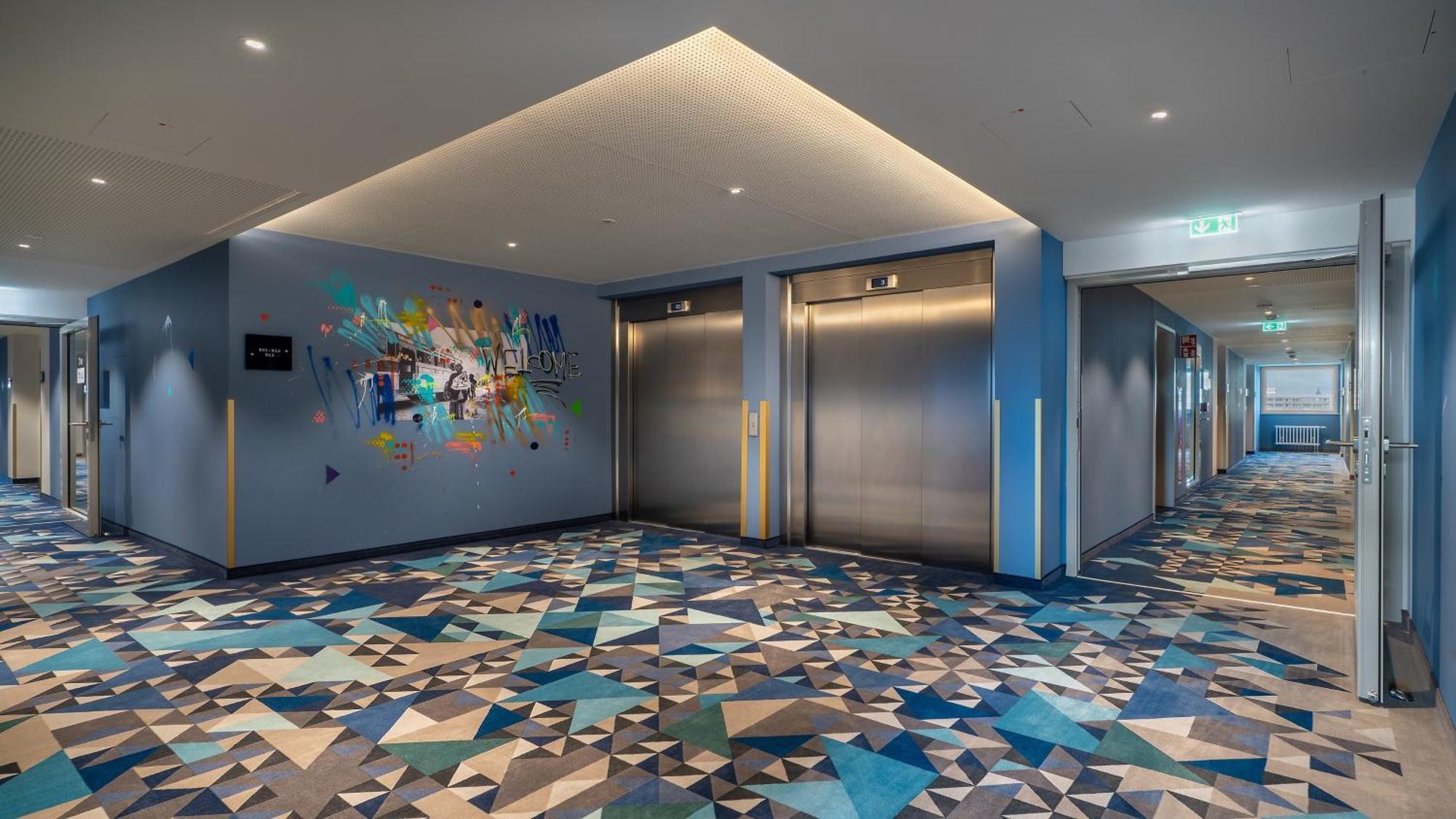 Holiday Inn - The Niu, Ridge Halle Central Station By Ihg Eksteriør bilde
